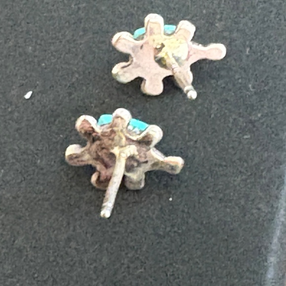 Sterling silver stud earrings beautiful light blue turquoise stones - Picture 7 of 13